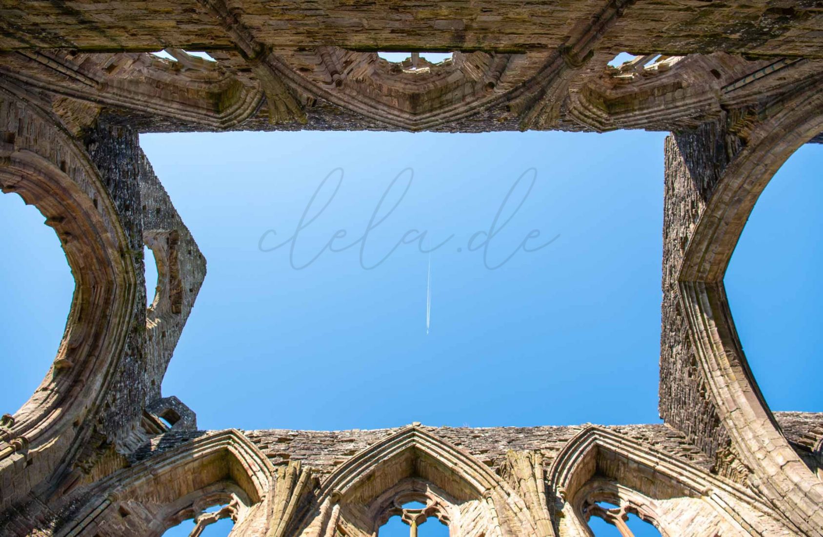 00005 75f04627