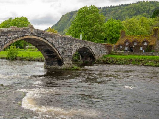 Wales 06052