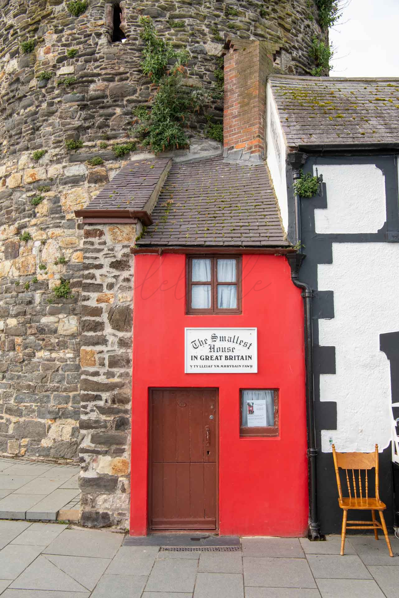 Wales 1100059